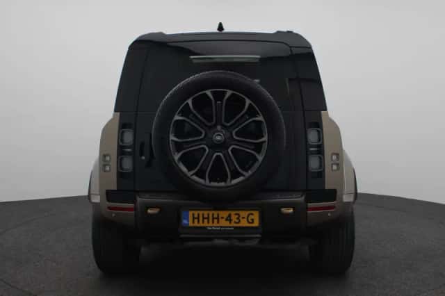 Land Rover Defender (2025) thumbnail 6