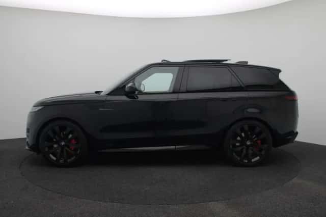 Land Rover Range Rover Sport (2023) thumbnail 5
