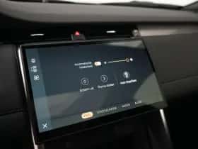 Land Rover Discovery Sport thumbnail 24