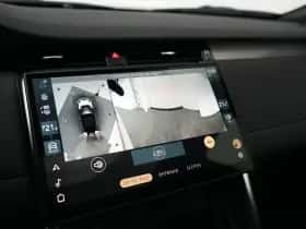 Land Rover Discovery Sport thumbnail 29