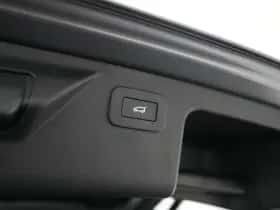 Land Rover Discovery Sport thumbnail 50