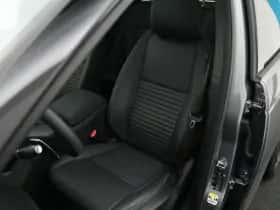 Land Rover Discovery Sport thumbnail 8