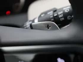 Land Rover Discovery Sport (2023) thumbnail 25