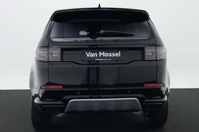 Land Rover Discovery Sport (2026) thumbnail 6