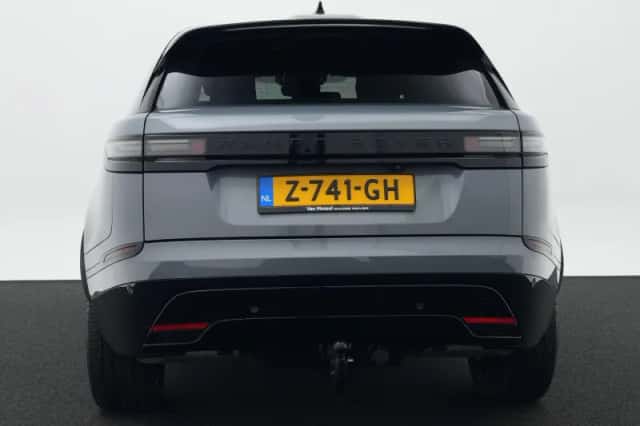 Land Rover Range Rover Velar (2024) thumbnail 6