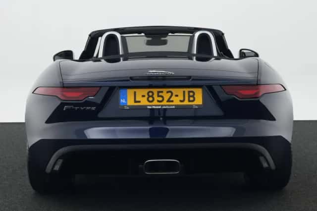 Jaguar F-Type (2020) thumbnail 6