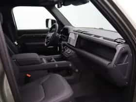 Land Rover Defender (2025) thumbnail 33