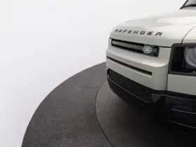 Land Rover Defender (2025) thumbnail 39