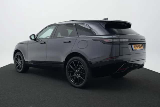 Land Rover Range Rover Velar (2026) thumbnail 3