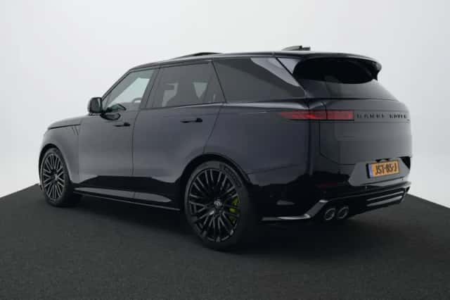 Land Rover Range Rover Sport (2026) thumbnail 3