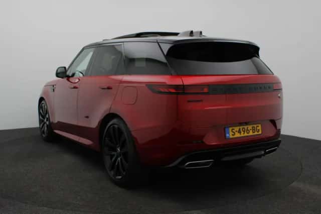 Land Rover Range Rover Sport (2023) thumbnail 2