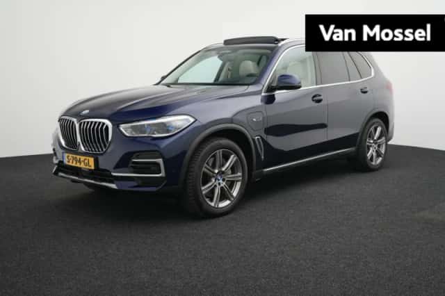 BMW X5 (2022) thumbnail 1