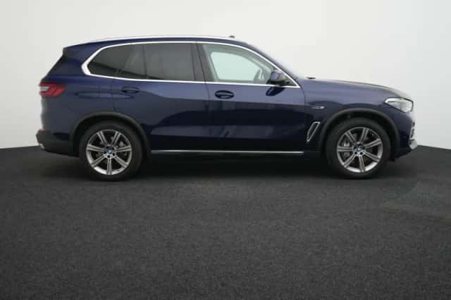 BMW X5 (2022) thumbnail 6