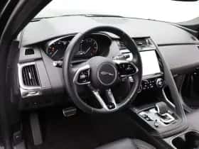 Jaguar E-Pace thumbnail 31