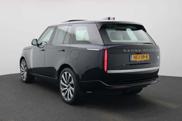 Land Rover Range Rover (2025) thumbnail 3