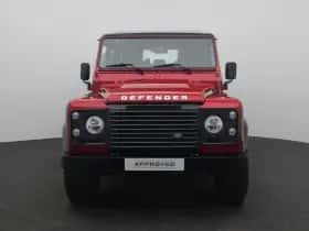 Land Rover Defender (2015) thumbnail 4