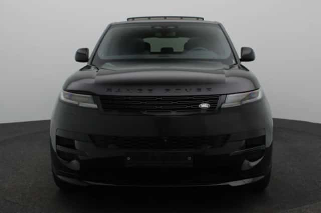 Land Rover Range Rover Sport (2026) thumbnail 3