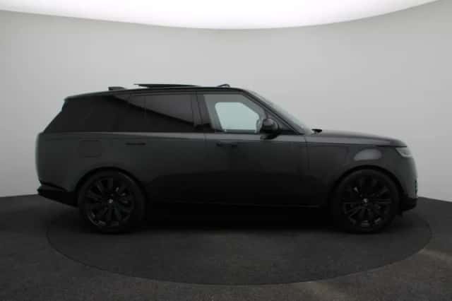 Land Rover Range Rover (2024) thumbnail 6