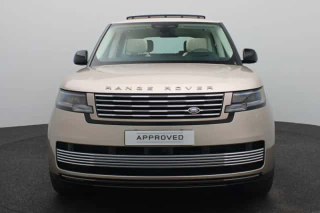 Land Rover Range Rover (2026) thumbnail 3