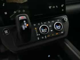 Land Rover Defender (2026) thumbnail 17
