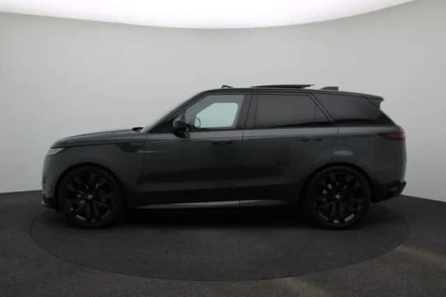 Land Rover Range Rover Sport (2023) thumbnail 4