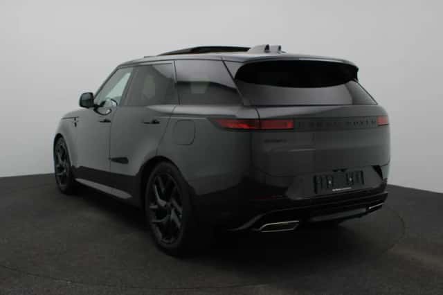 Land Rover Range Rover Sport (2026) thumbnail 2
