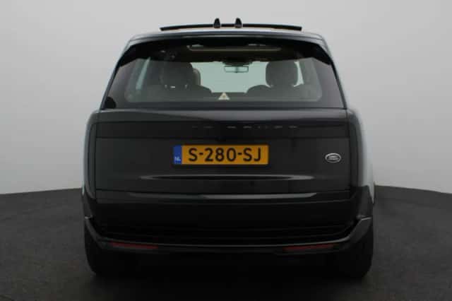 Land Rover Range Rover (2023) thumbnail 5