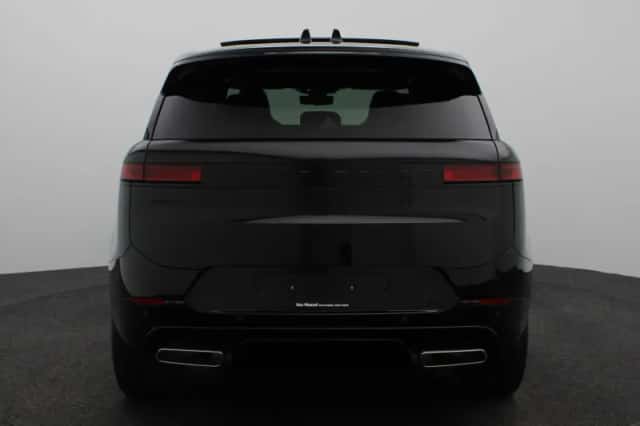 Land Rover Range Rover Sport (2026) thumbnail 5