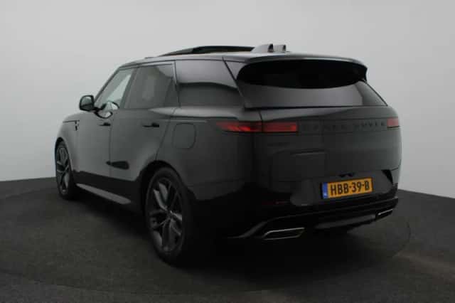 Land Rover Range Rover Sport (2025) thumbnail 2