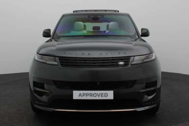 Land Rover Range Rover Sport (2023) thumbnail 3