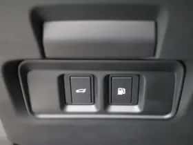 Land Rover Discovery Sport (2025) thumbnail 24