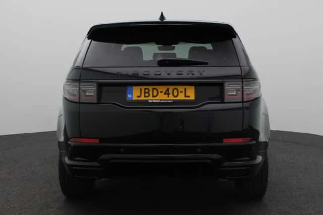 Land Rover Discovery Sport (2025) thumbnail 5
