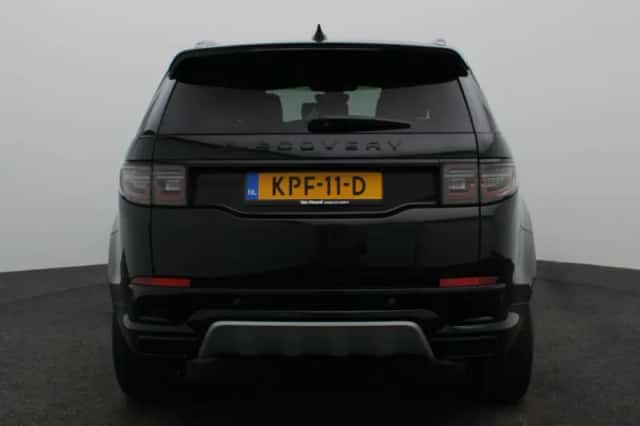Land Rover Discovery Sport (2026) thumbnail 5