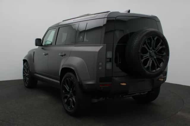 Land Rover Defender (2026) thumbnail 2
