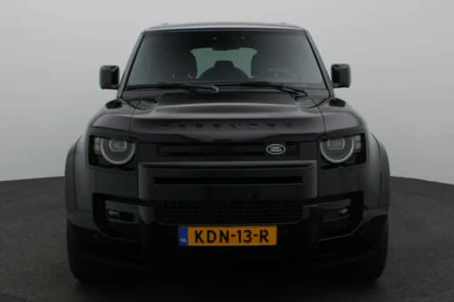 Land Rover Defender (2026) thumbnail 3