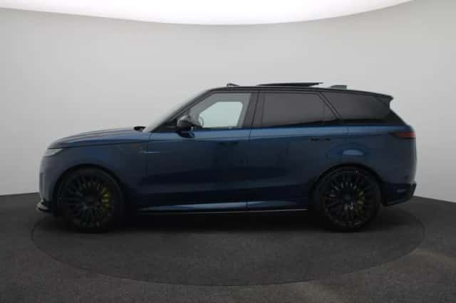 Land Rover Range Rover Sport (2026) thumbnail 5