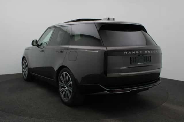 Land Rover Range Rover (2026) thumbnail 2