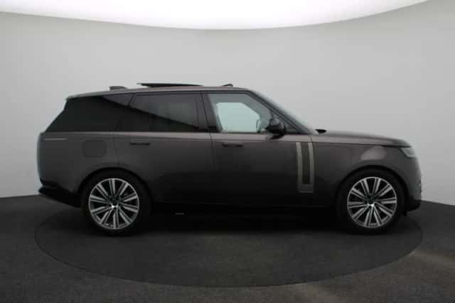 Land Rover Range Rover (2026) thumbnail 6