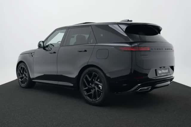 Land Rover Range Rover Sport (2026) thumbnail 3