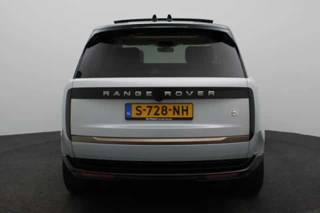 Land Rover Range Rover (2023) thumbnail 5