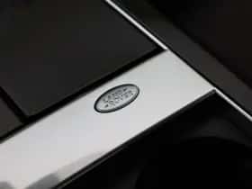 Land Rover Range Rover Velar thumbnail 23