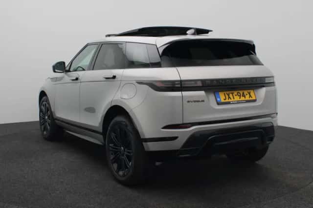 Land Rover Range Rover Evoque (2026) thumbnail 2