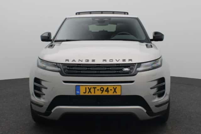 Land Rover Range Rover Evoque (2026) thumbnail 3