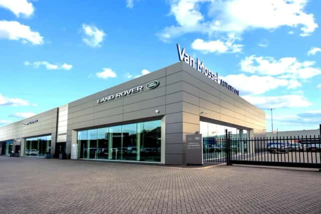 Land Rover Range Rover Sport (2026) thumbnail 4