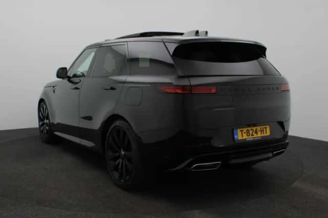 Land Rover Range Rover Sport (2023) thumbnail 2