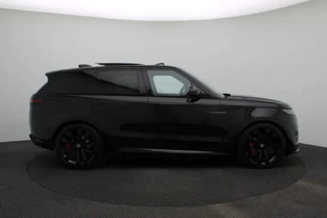 Land Rover Range Rover Sport (2023) thumbnail 6