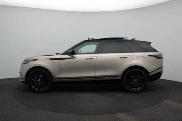 Land Rover Range Rover Velar (2026) thumbnail 4