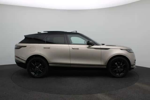 Land Rover Range Rover Velar (2026) thumbnail 6