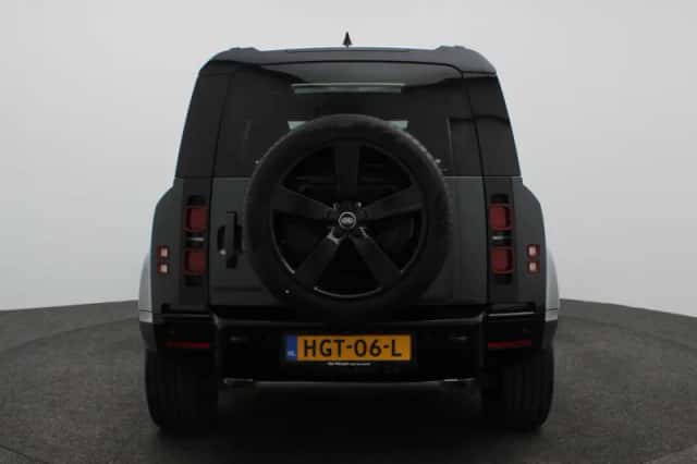 Land Rover Defender (2025) thumbnail 5