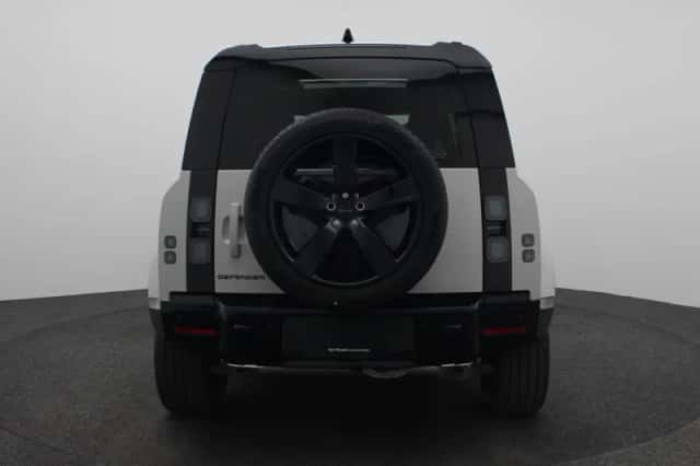 Land Rover Defender (2026) thumbnail 5